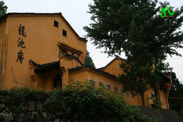 九华山九十九座名寺之龙池庵
